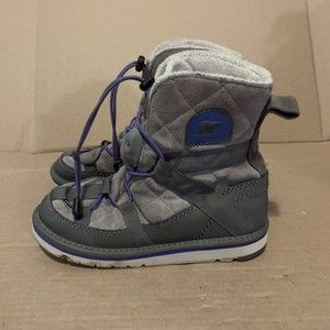 Sorel Kids Sz 4 US Glacy Explorer Shortie Snow Boot blue Gray purple NY1874-600